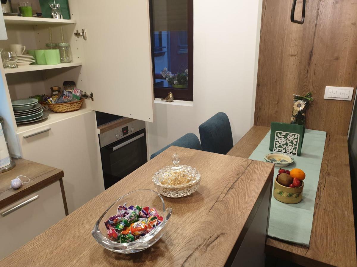Lux Apartman Čačak Exterior foto